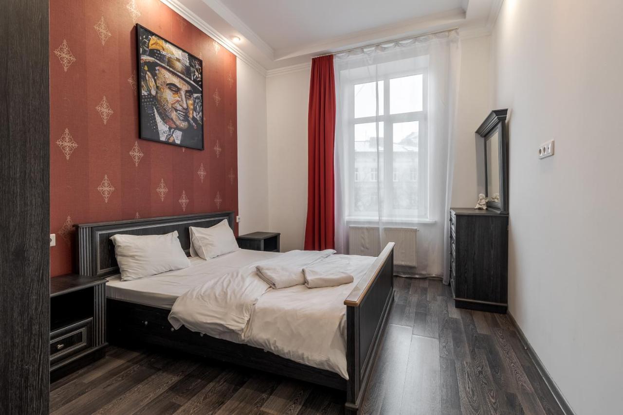 Halytska Apartment Lviv Exteriör bild